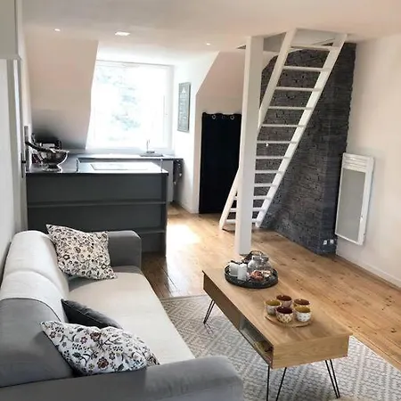 Chez Louchris Lägenhet *